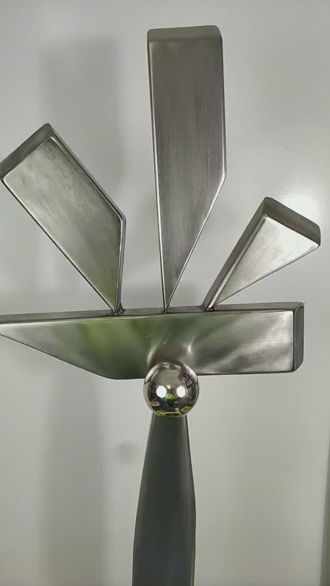 Minimalist Sculpture Links / Stainless Steel / Mirror Polished / Cityscapes / Architectural / Geometric / Abstract / Art Object / Chaupin /¨Symbolic "