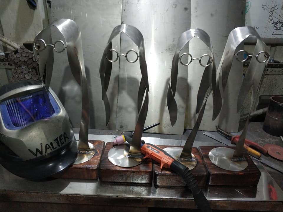 John Lennon Stainless Steel Sculpture, Wood Base Sculpture,Desktop Sculpture.
