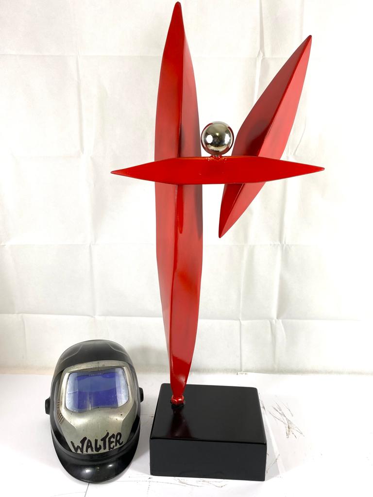 Metal Abstract Sculpture | Art Deco RED | Artwork Vintage Design | Indoor-outdoor Sculpture | Beautiful Handcrafted Sculptures.